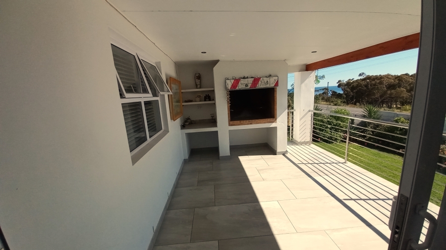 3 Bedroom Property for Sale in Kleinkoornhuis Western Cape